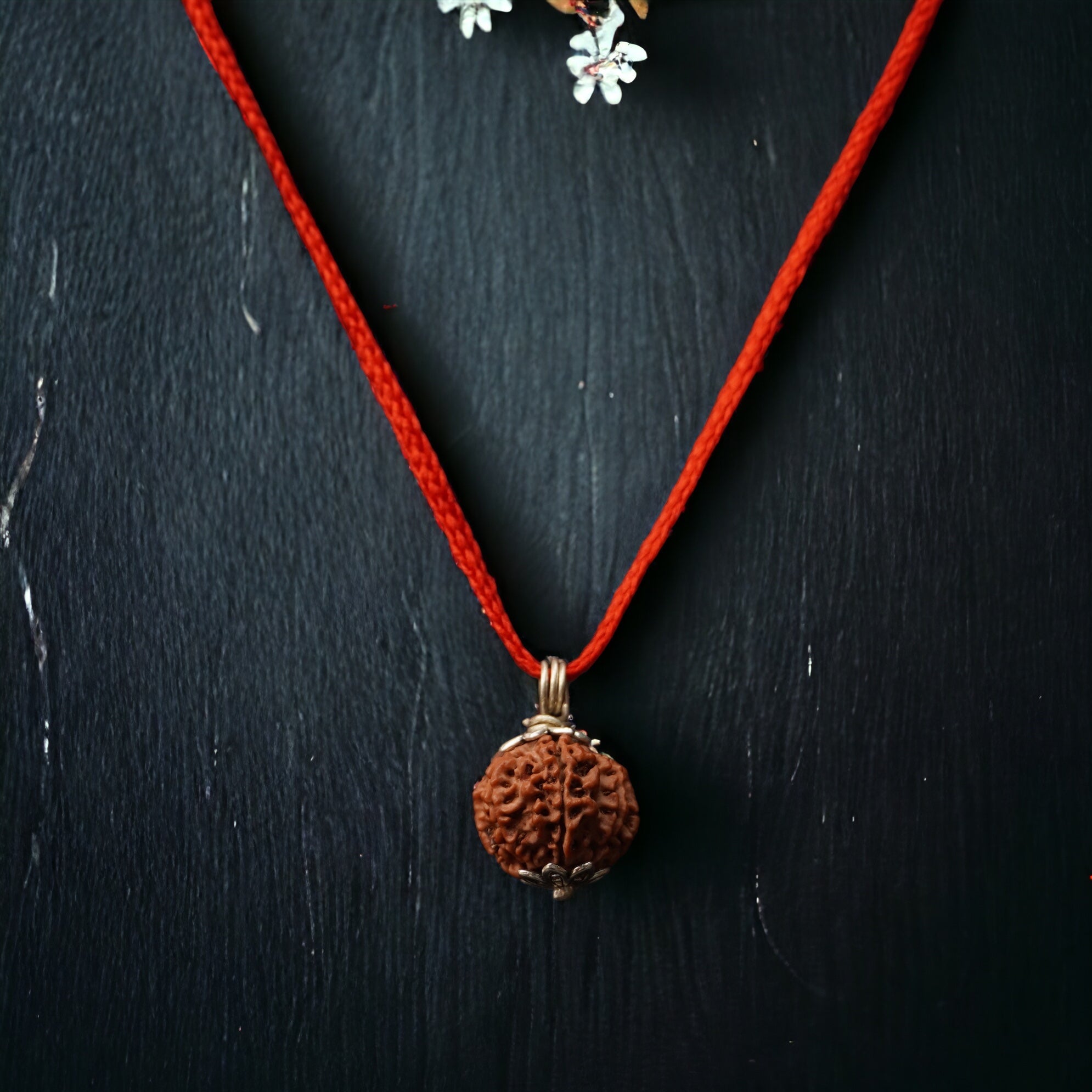 8 Mukhi Nepali Rudraksha Pendant - Aath Mukhi